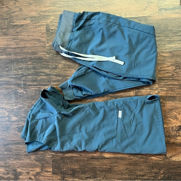 FIGS Set: Catarina/Zamora - Dark Harbor XXS/XXSP - Picture 4 of 5